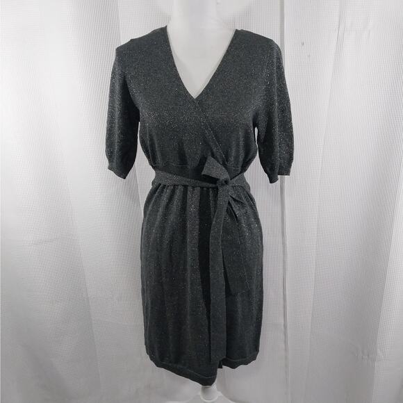 NWOT! LIZ CLAIBORNE! GORGEOUS CHARCOAL GRAY & SILVER METALLIC BELTED DRESS! SZ M - Picture 2 of 11